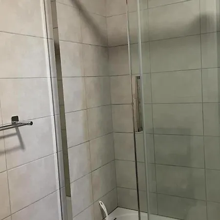 Renovee Avec Terrasse Et Jardin - Fr-1-489-363 Prázdninový dům *