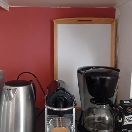 Renovee Avec Terrasse Et Jardin - Fr-1-489-363 Prázdninový dům