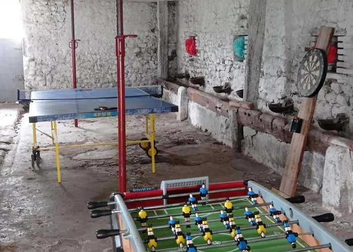 Renovee Avec Terrasse Et Jardin - Fr-1-489-363 Feriehus